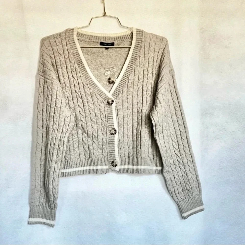 Cardigan Sweater Cable Knit Oversized Dropped Shoulder Cropped Waist Length Gray